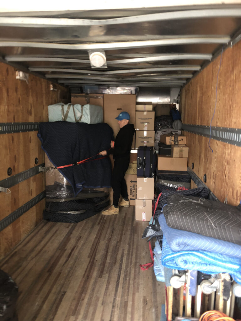 strap couch-truck